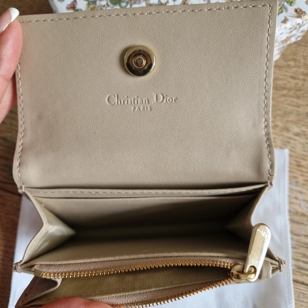 DIOR Glycine Wallet - Picture 5 of 5